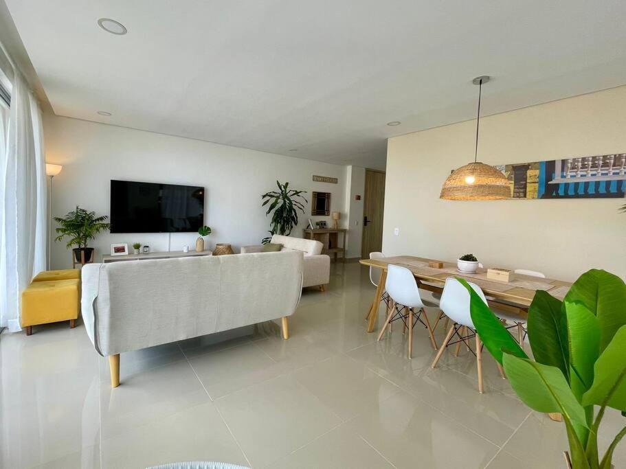 Apartment Moderno Y Amplio Cerca A La Playa! Cartagena