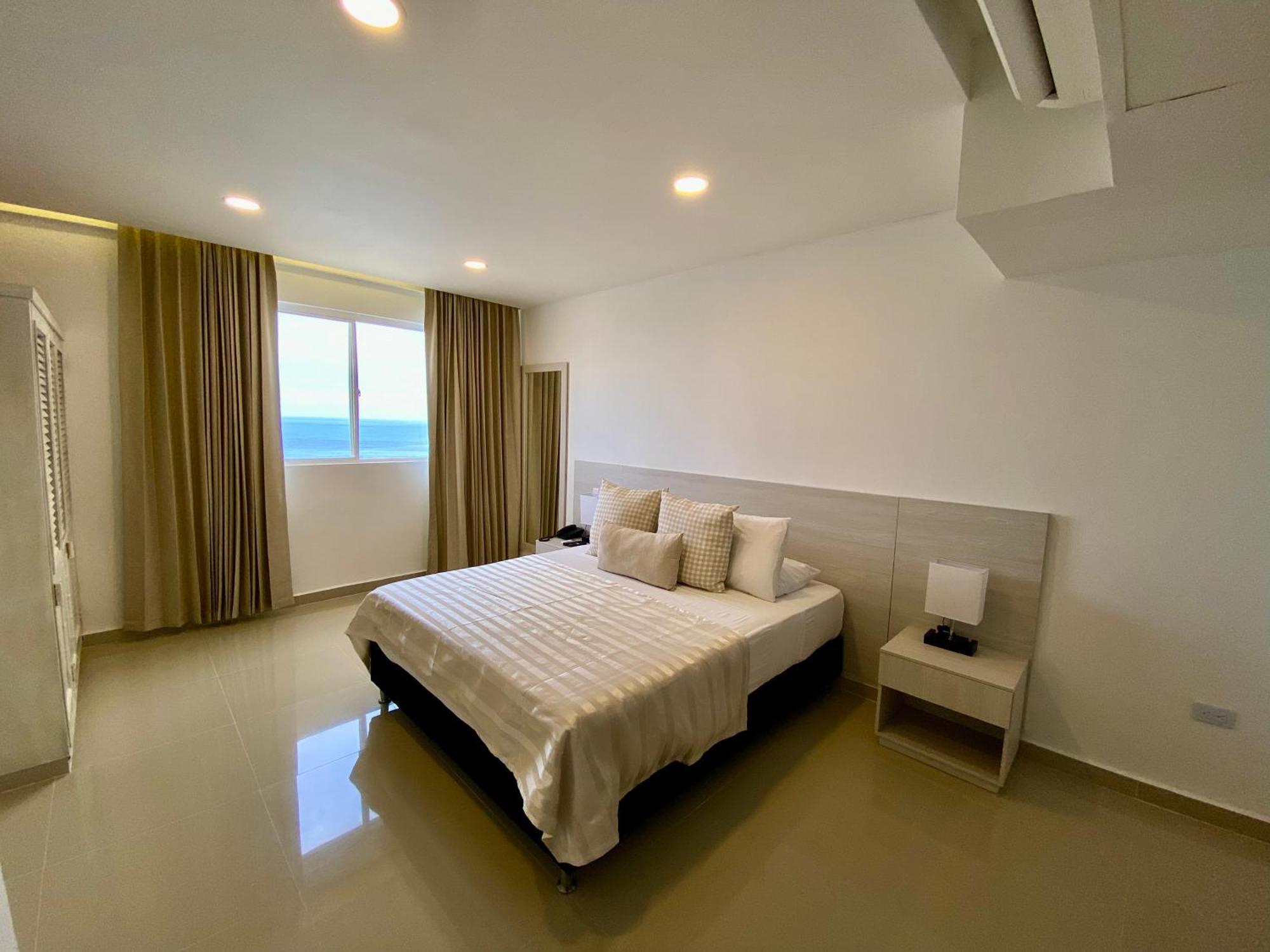 Dorado Plaza Bocagrande Cartagena