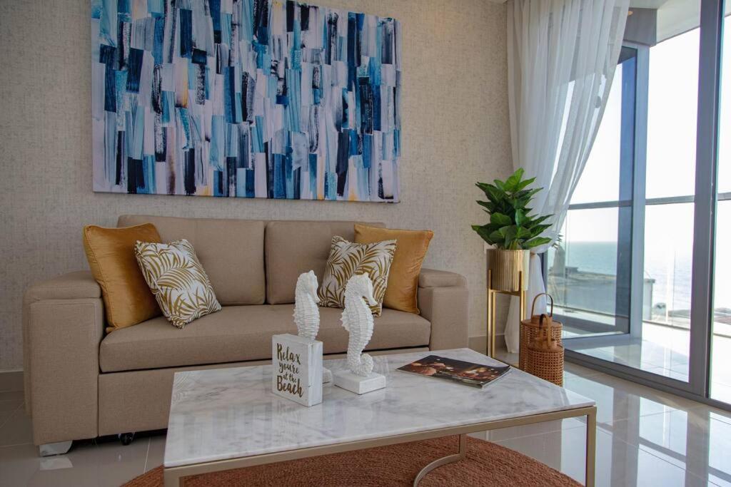 Apartment Luxury Beachfront - Morros City