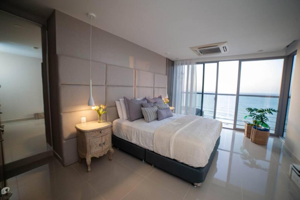 Apartment Luxury Beachfront - Morros City *