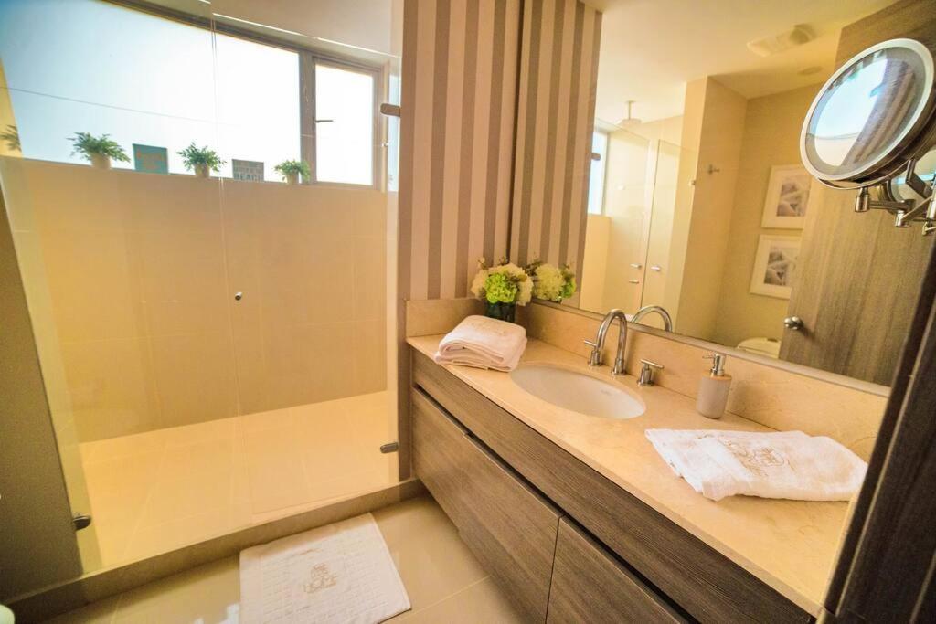 Luxury Beachfront - Morros City * Cartagena