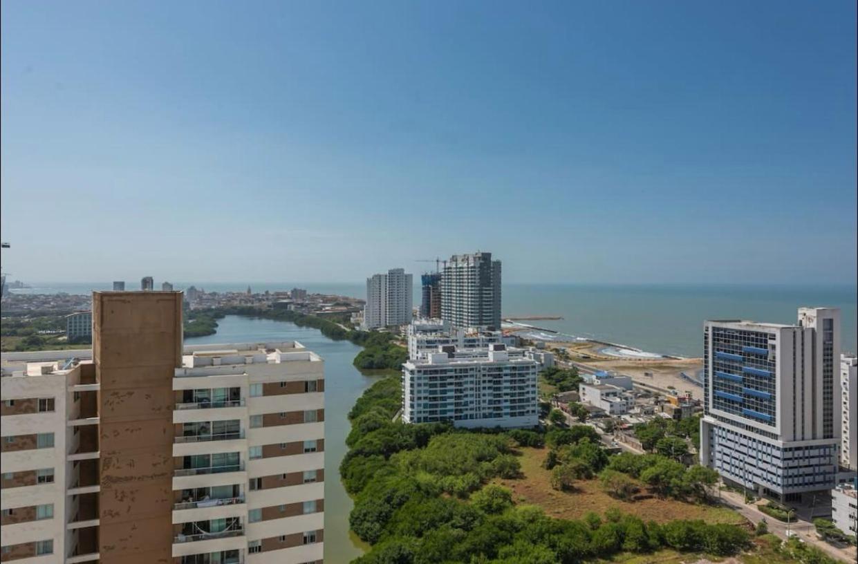 Espectacular Apartamento Piso Alto Con Excelente Vista Al Mar Y A La Ciudad Amurallada * Cartagena