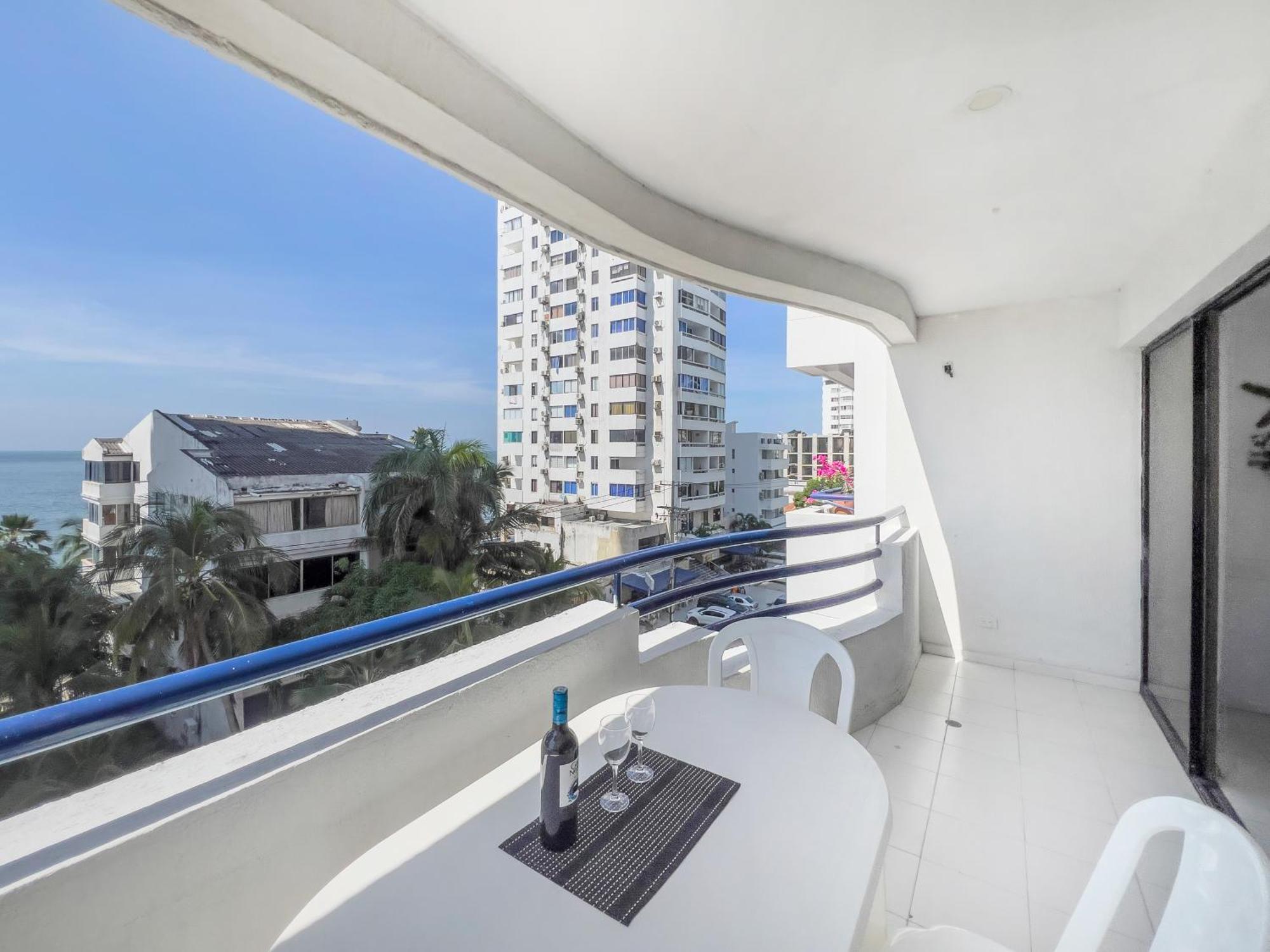 Apartment Tropical - Livin Colombia
