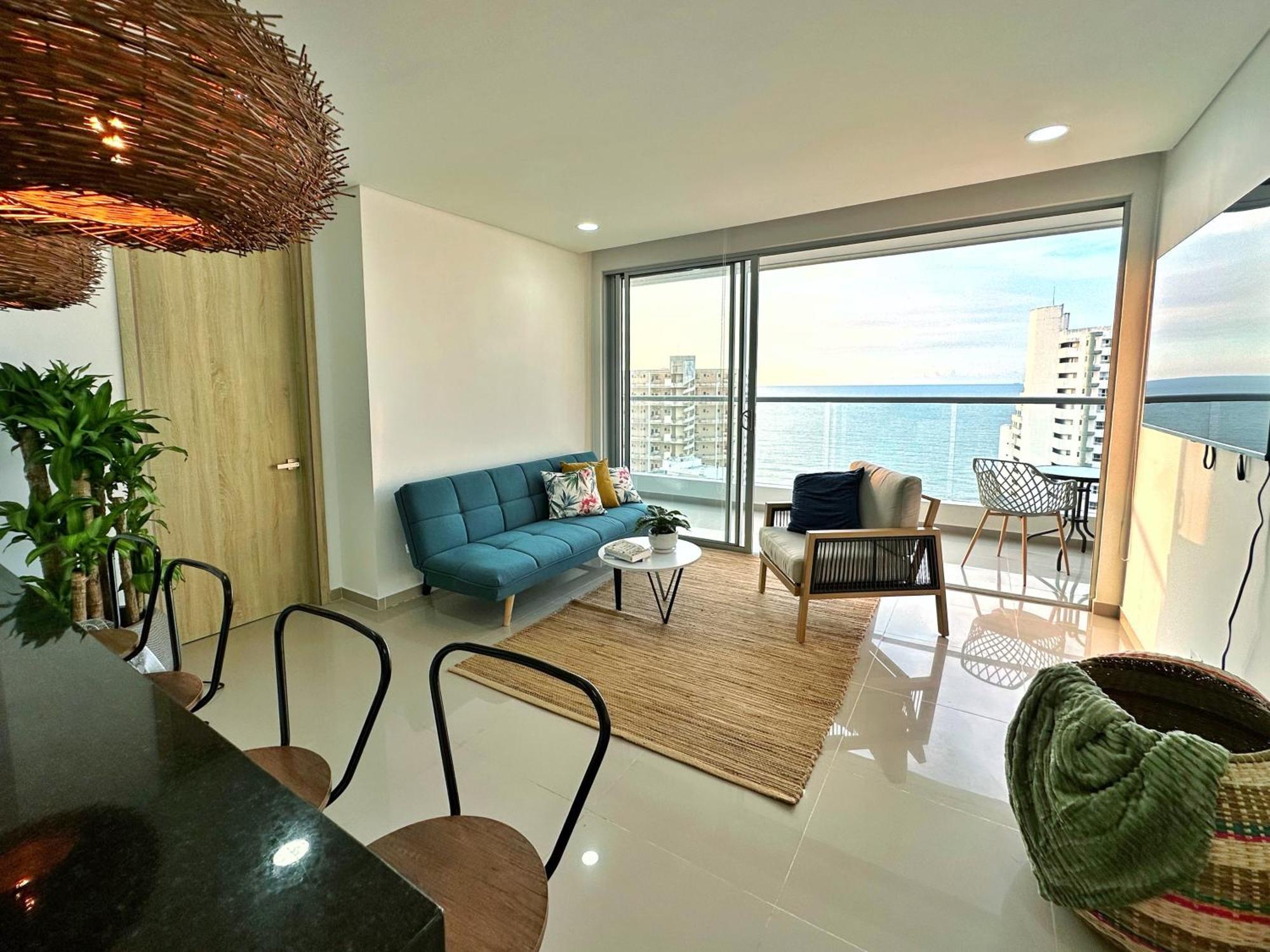 Espectacular Apartamento Piso Alto Con Excelente Vista Al Mar Y A La Ciudad Amurallada Apartment *