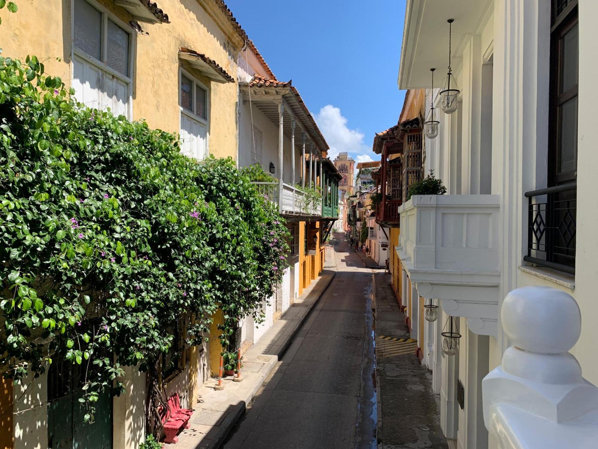 De La Mantilla Hotel