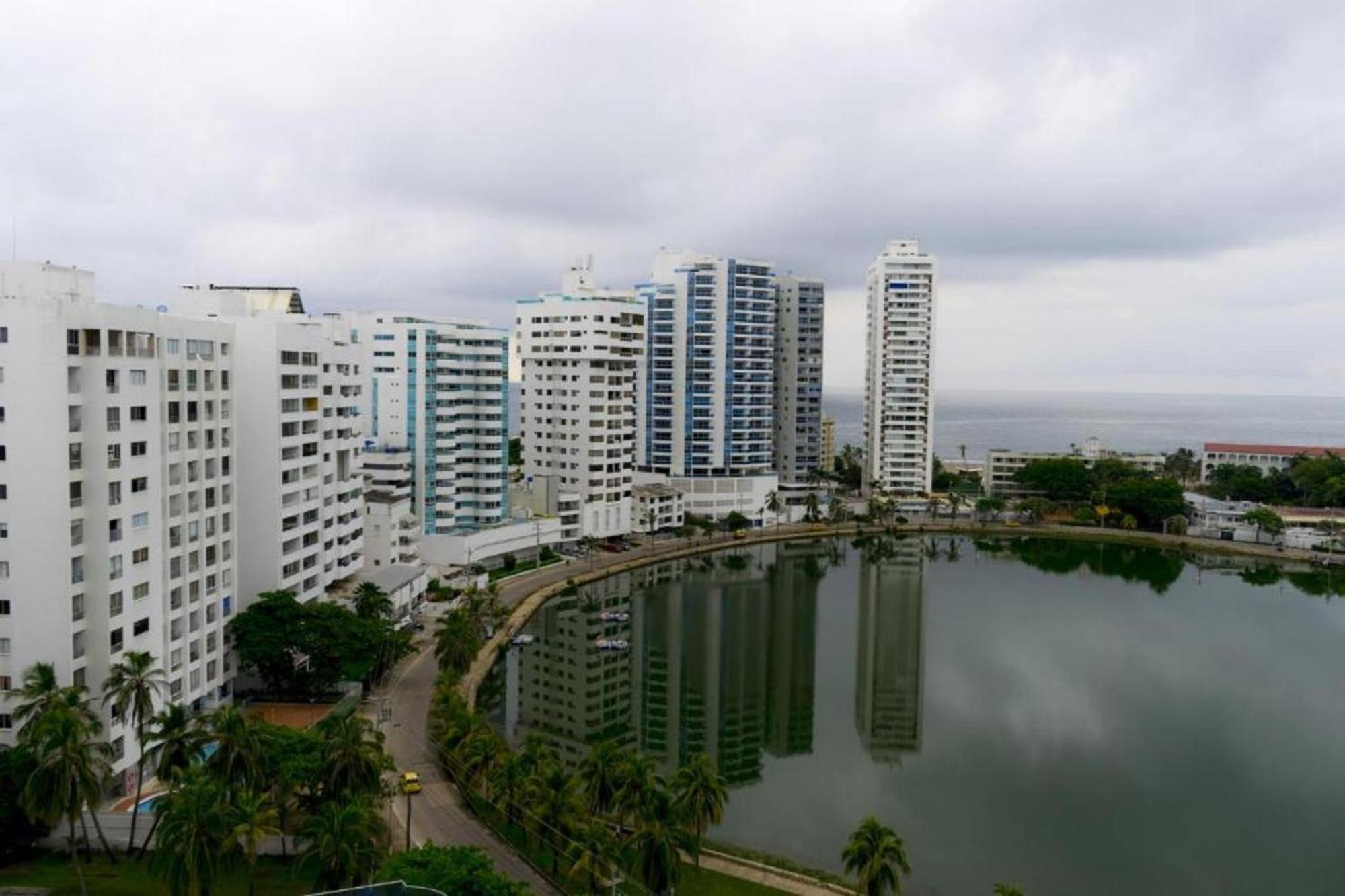 E19c1 Apartamento En Vista Al Mar Aire Acondicionado Y Wifi *