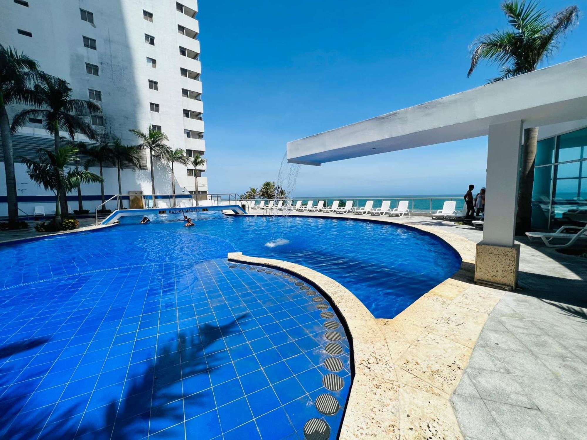 Luxury Beachfronts En En Bocagrande Y Marbella Apartment *