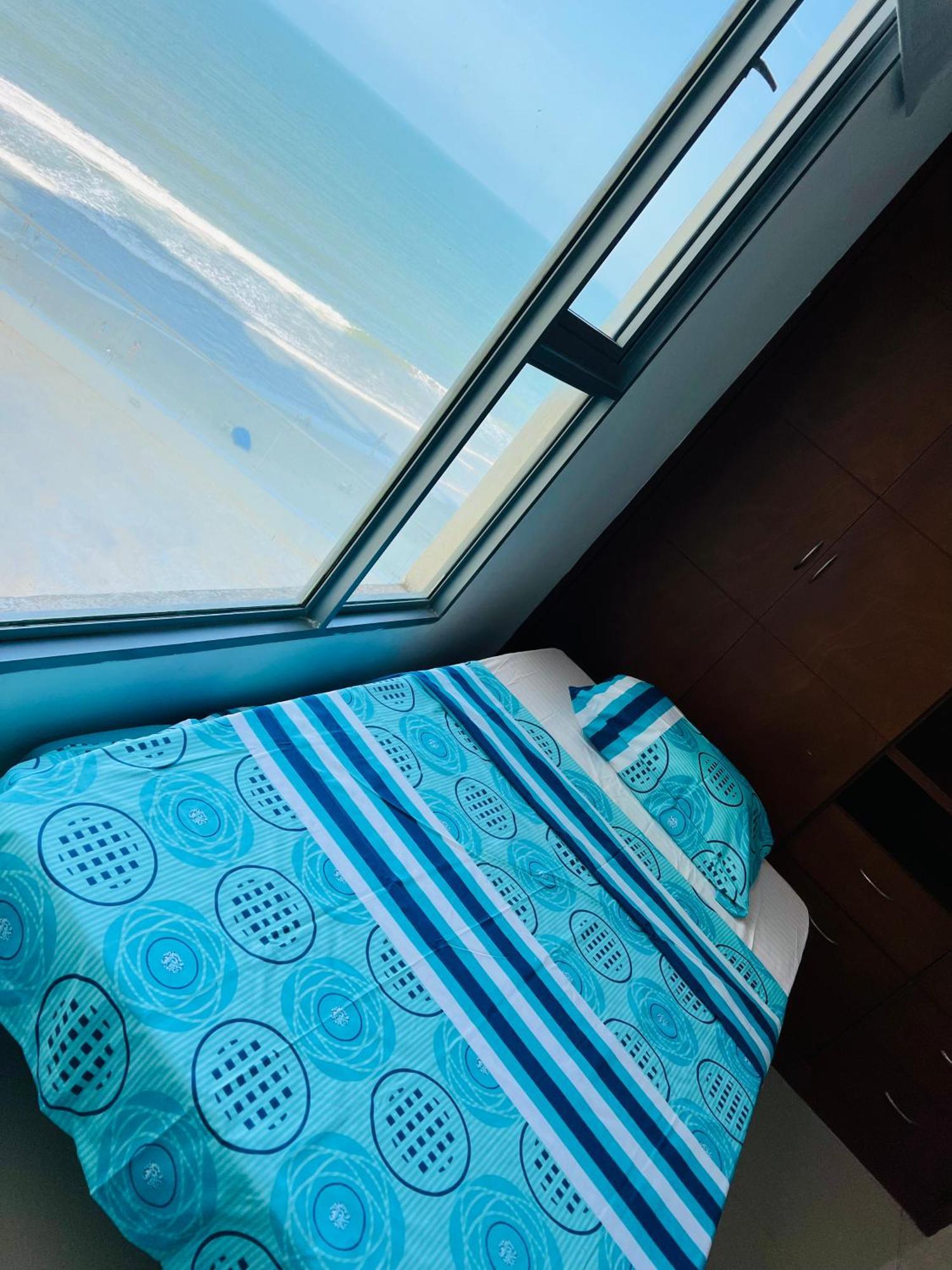 Luxury Beachfronts En En Bocagrande Y Marbella * Cartagena