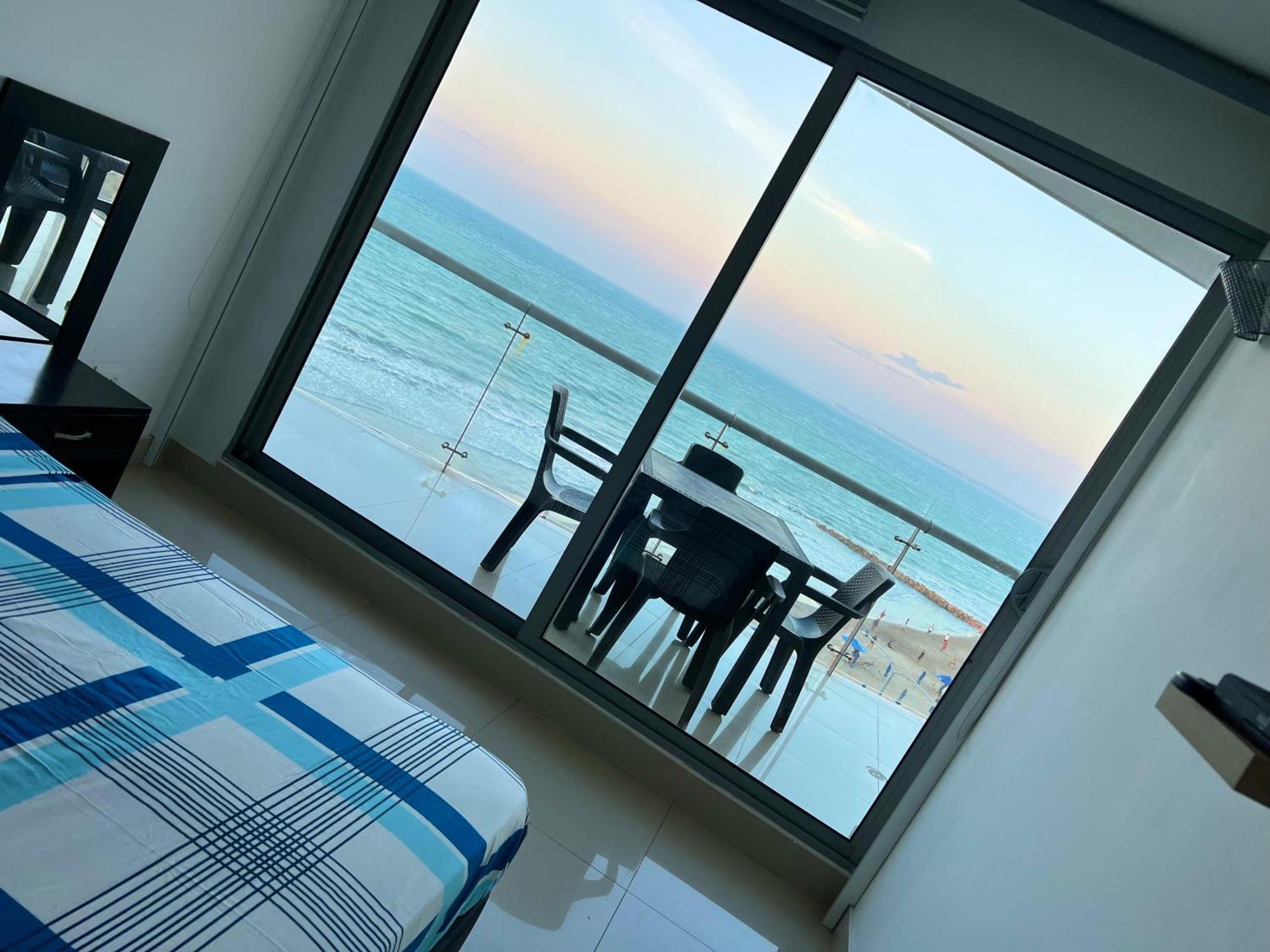 Luxury Beachfronts En En Bocagrande Y Marbella Apartment