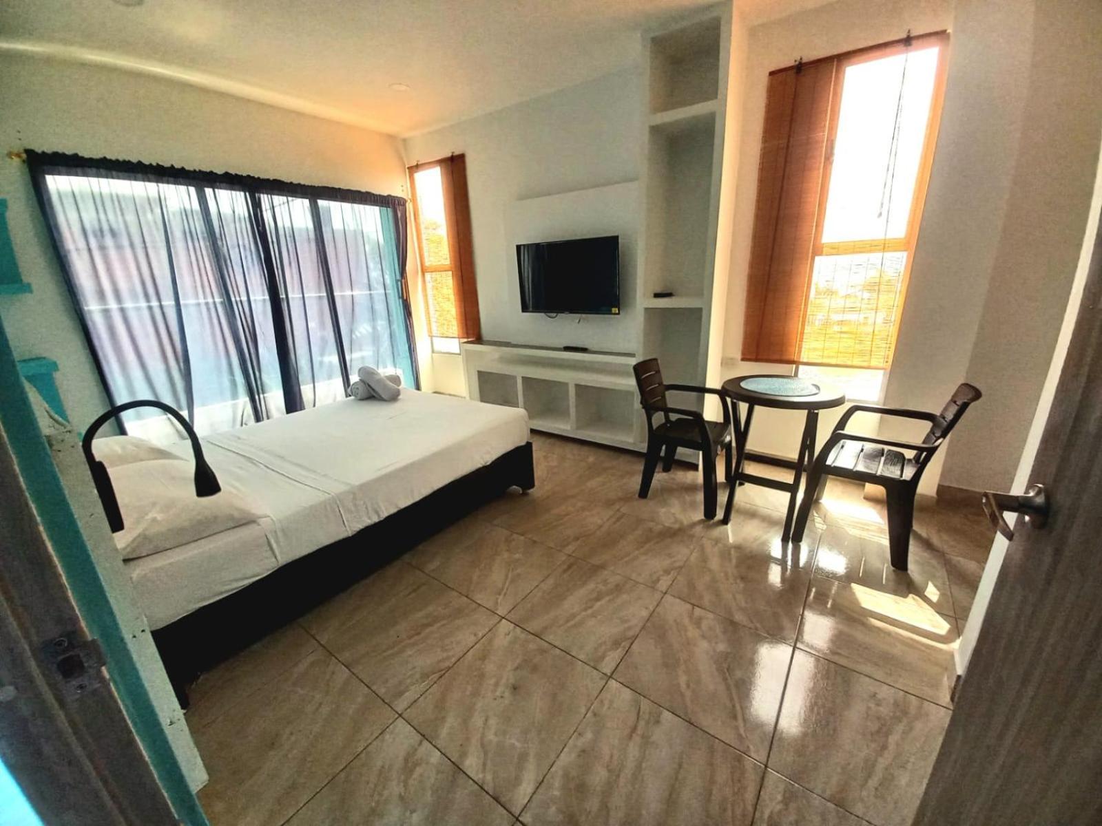 Aparthotel Avadia Del Mar *