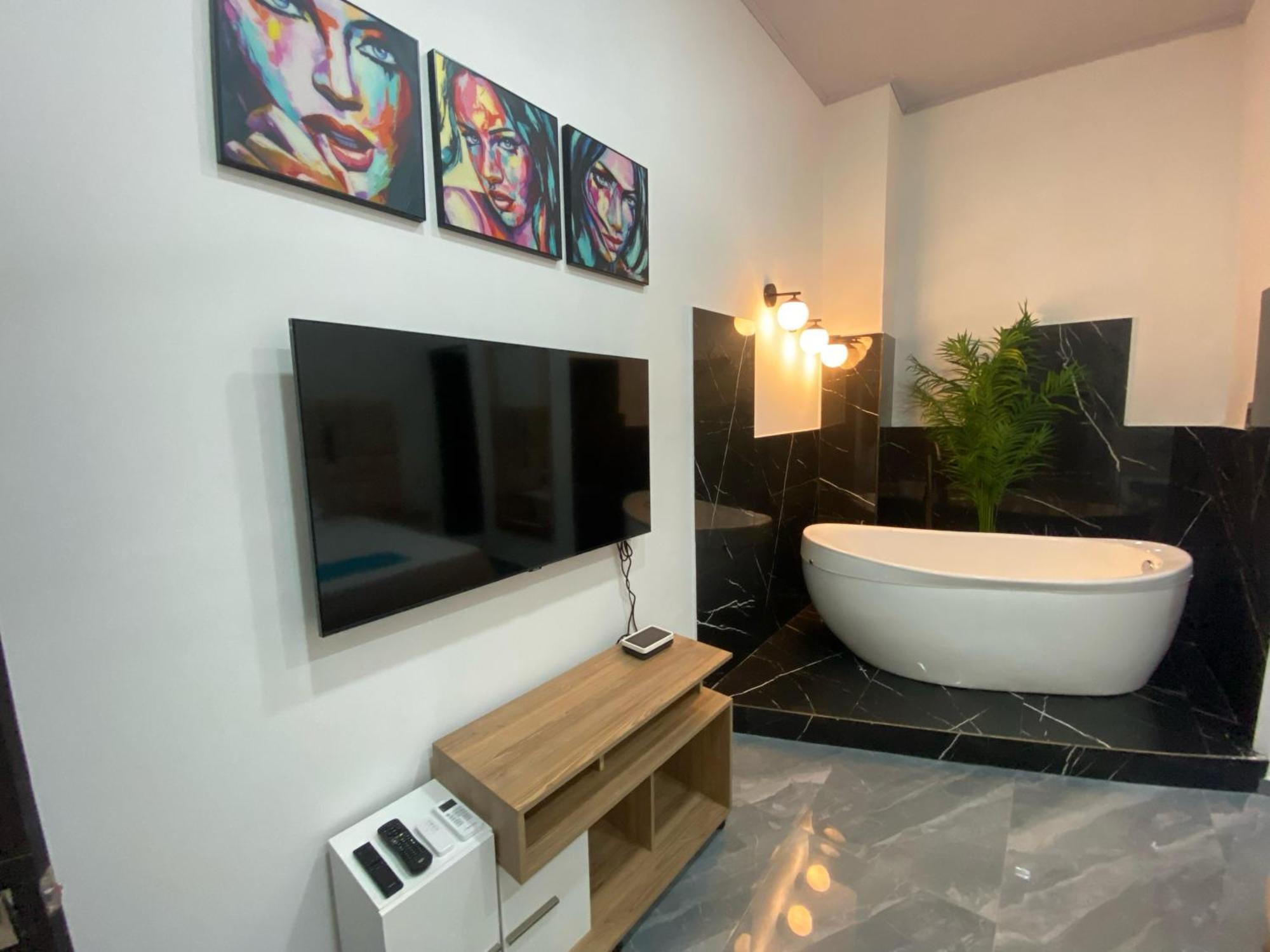 Caps Guest house 3*