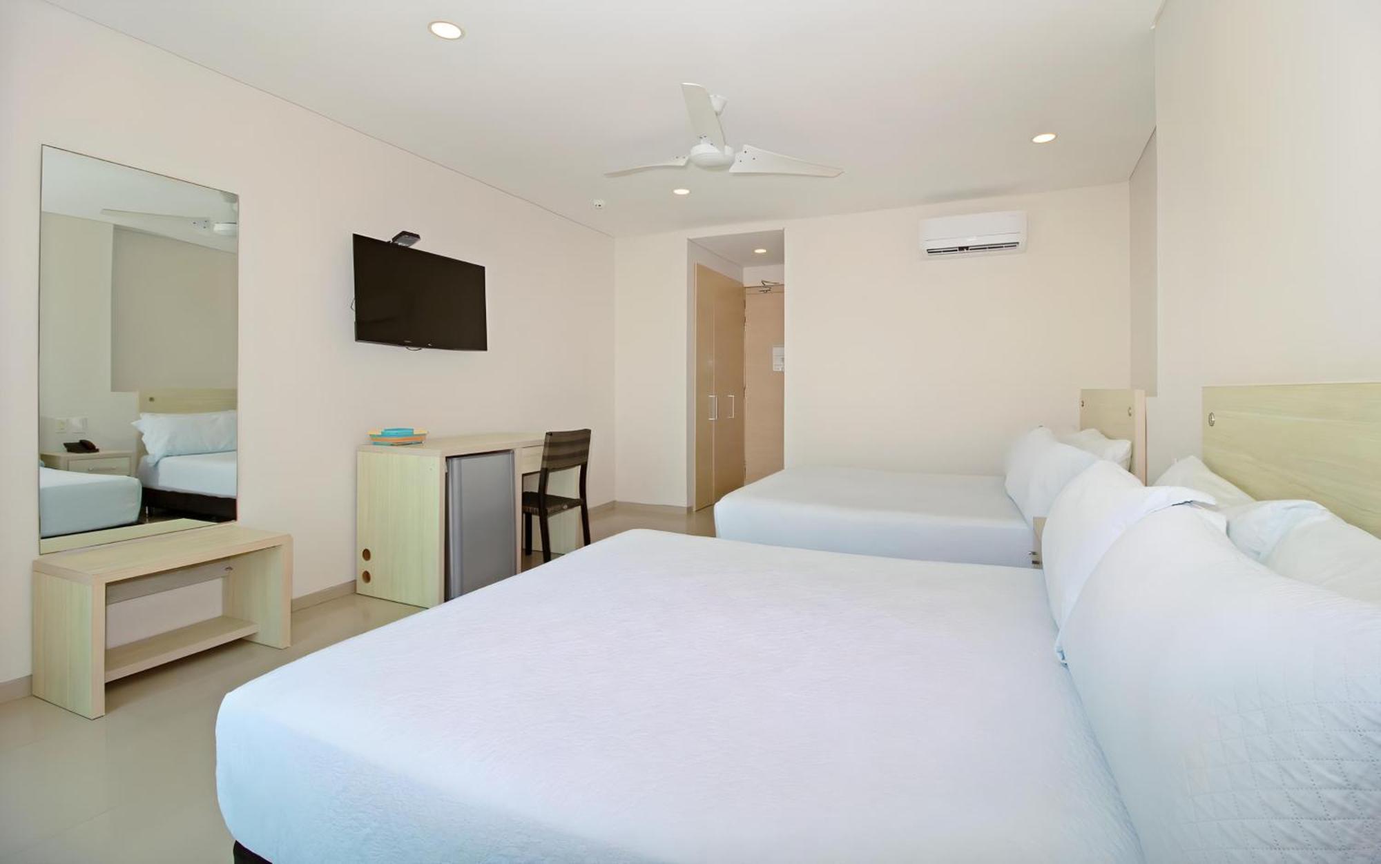 Hotel Summer Frente Al Mar 3* Cartagena
