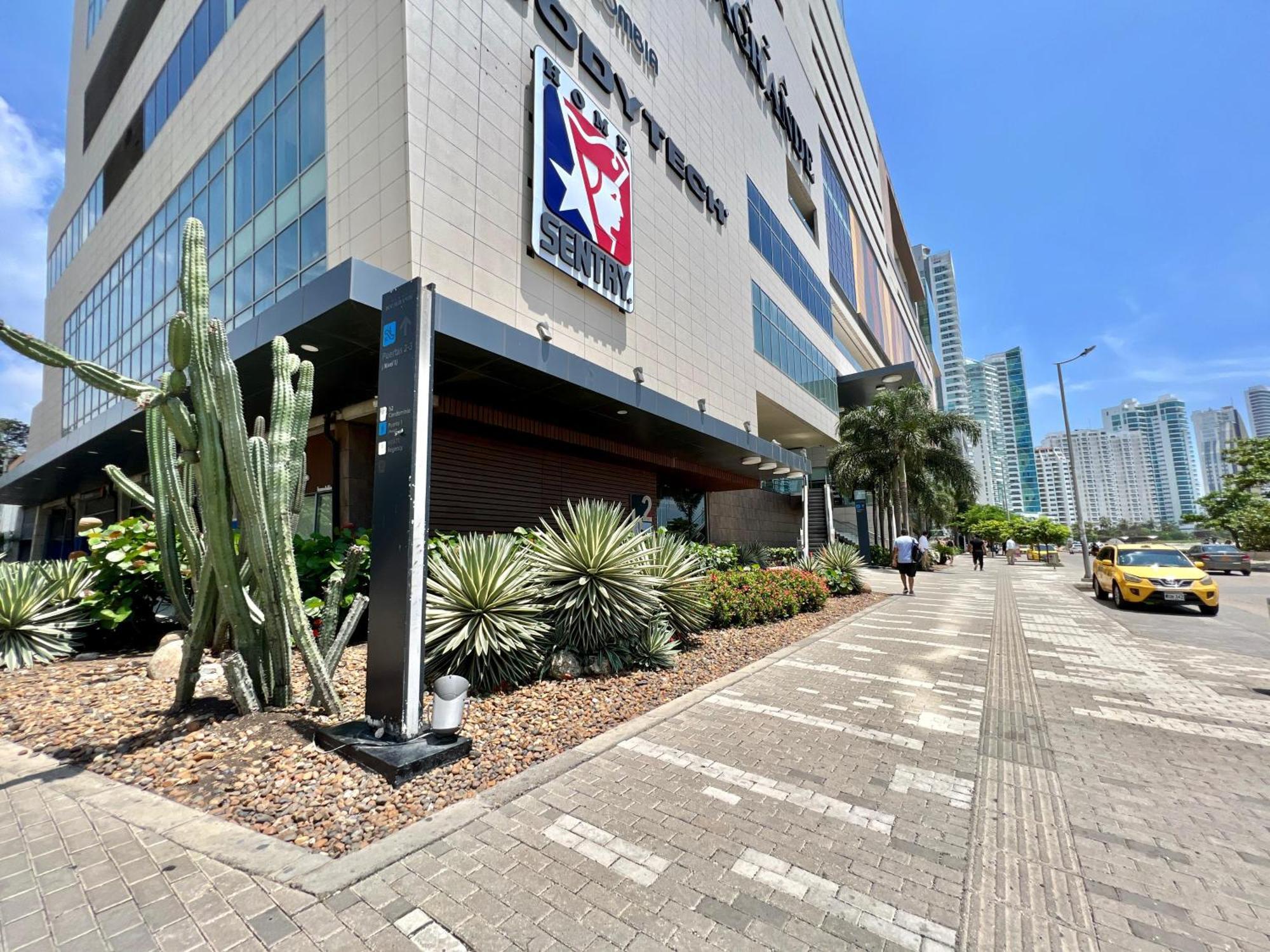Vive Un Lujo En Cartagena, Condominio H2 Apartment *