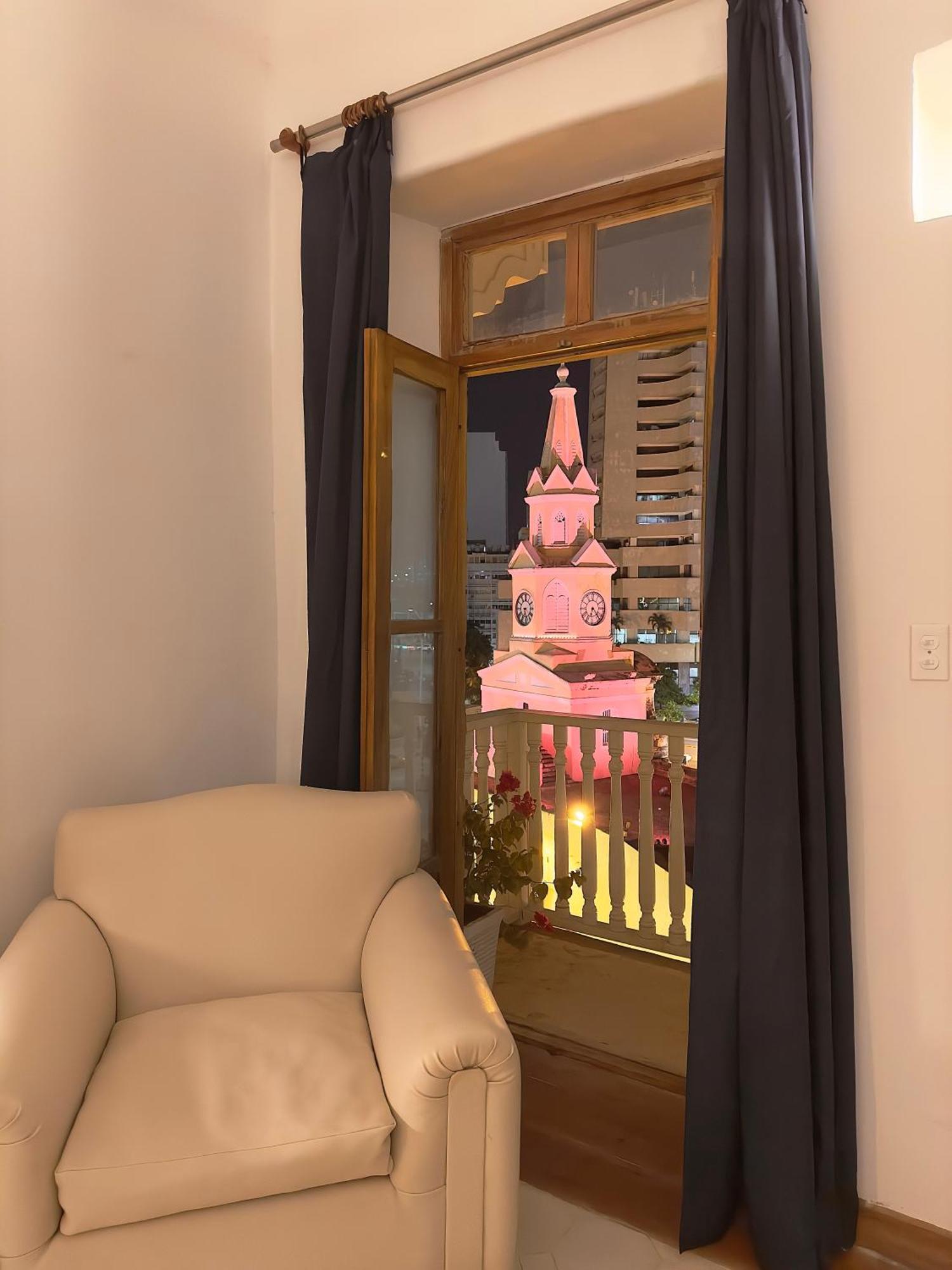 Amara Living Aparthotel