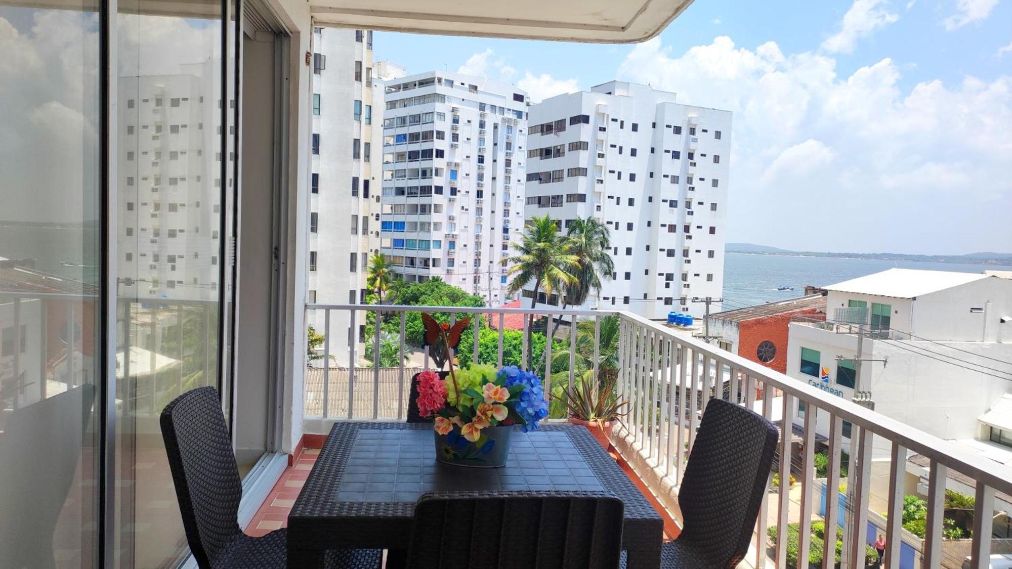 Happy Tours Apataments El Laguito Apartment *