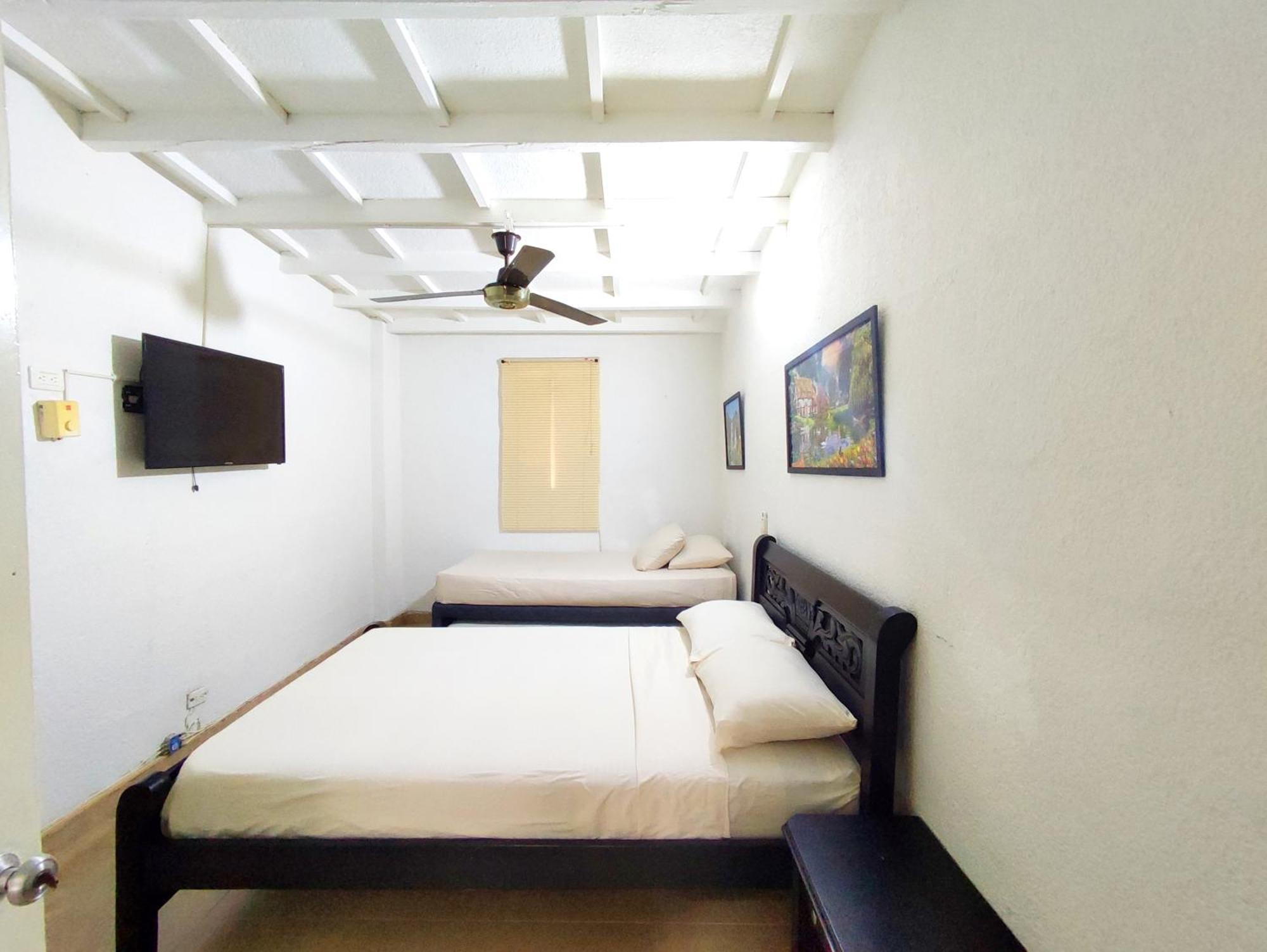 Happy Tours Apartment