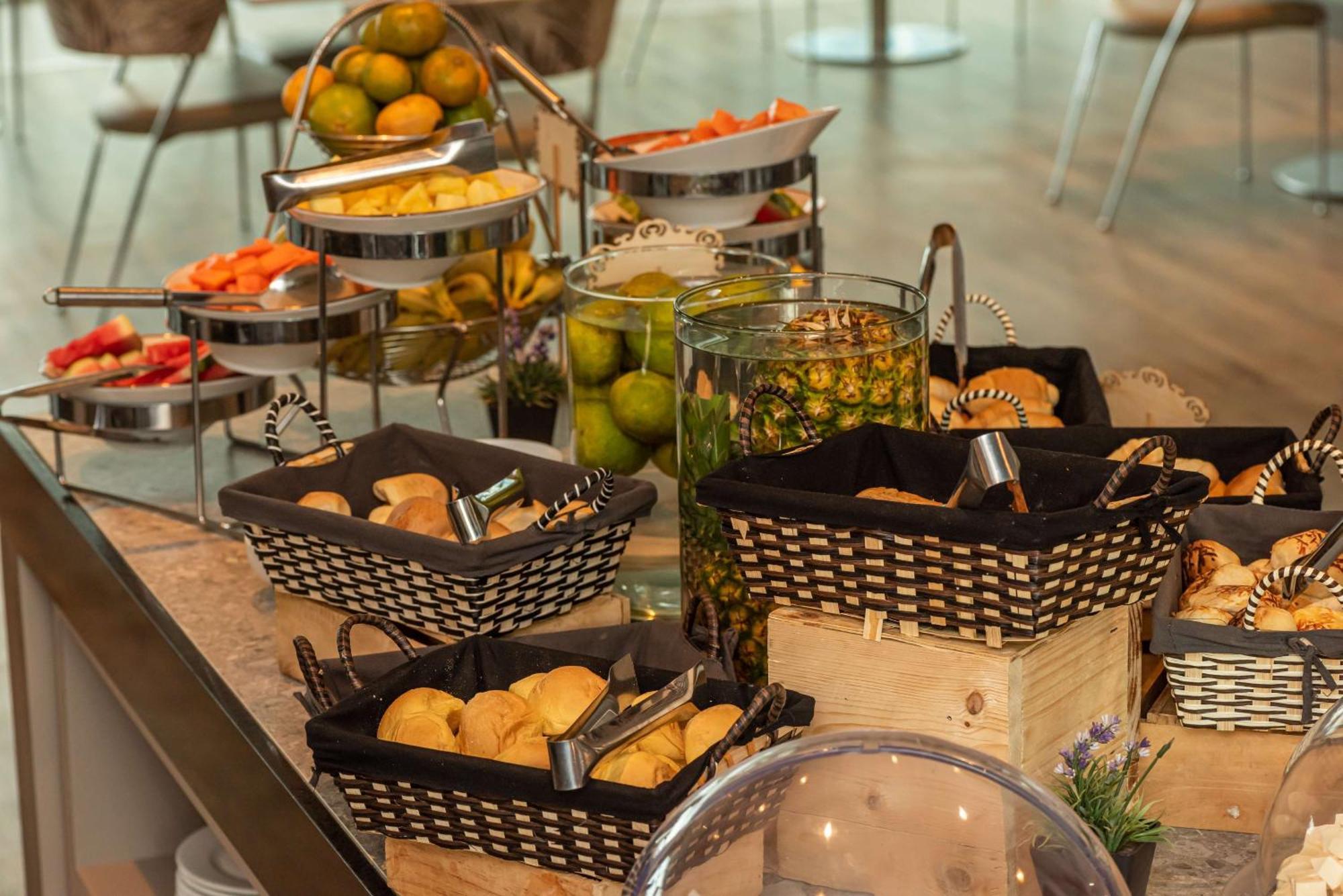 Hampton By Hilton 4*