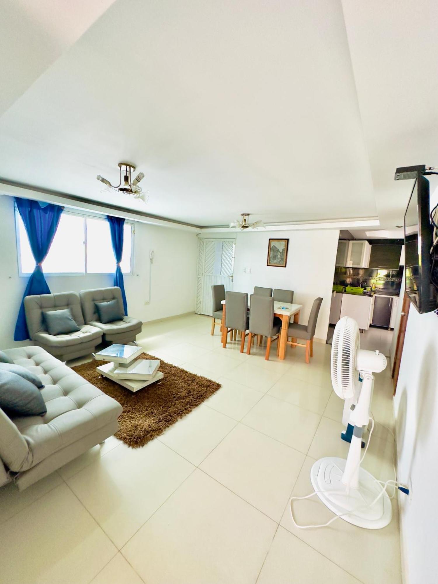 Apartment Apartamento En Crespo Cerca Del Aeropuerto Y La Playa *