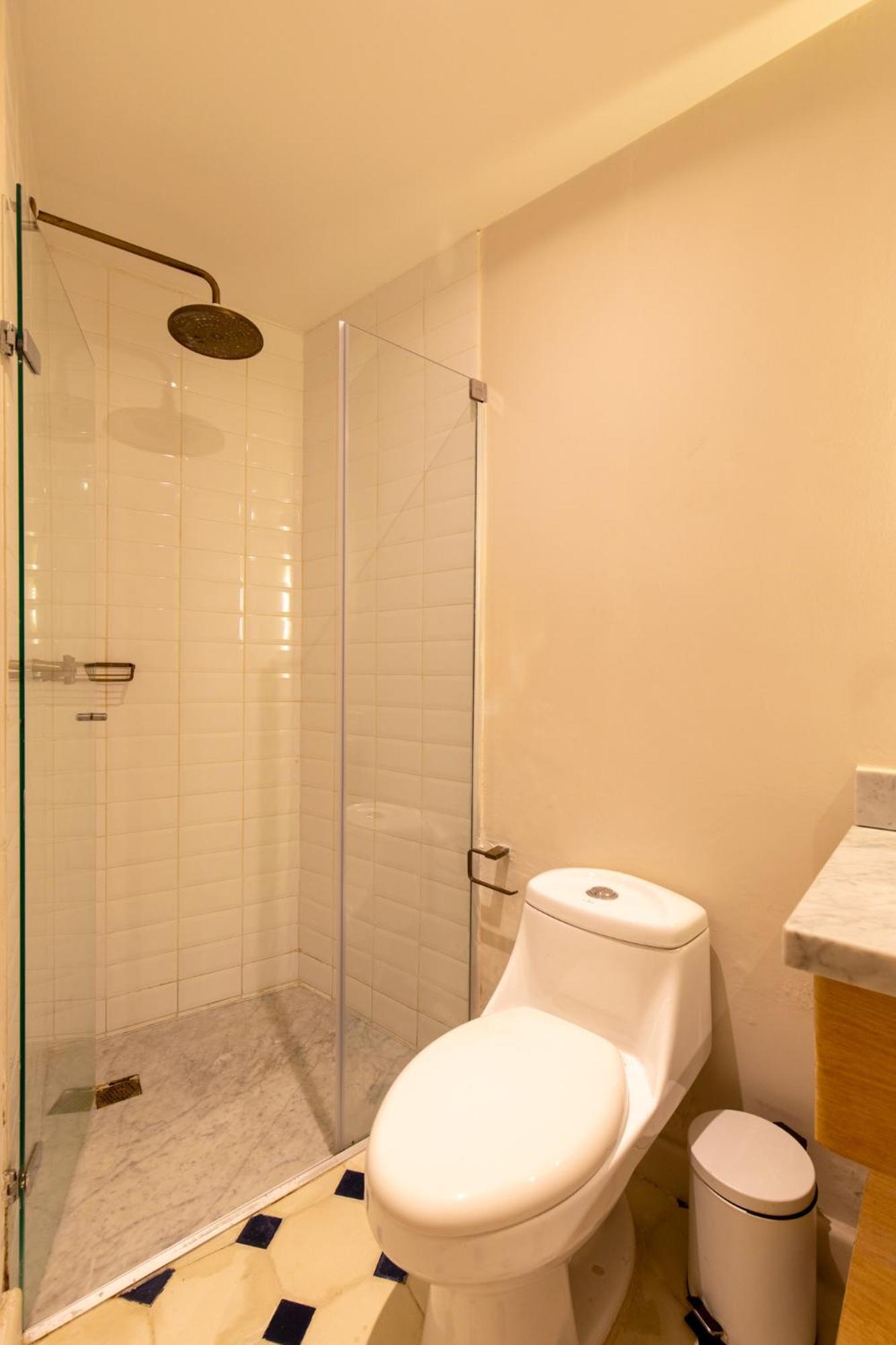 B Haus Boutique 4*