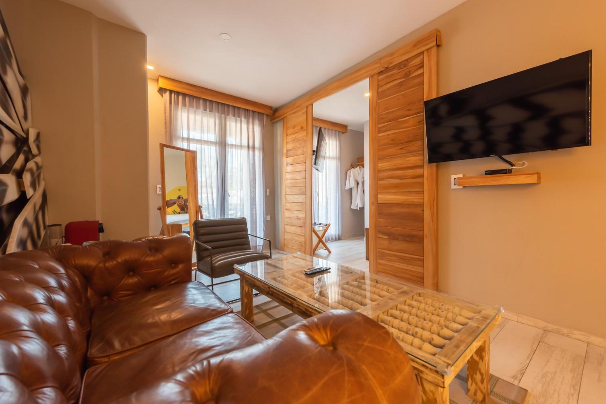 Hotel Townhouse Boutique 4*