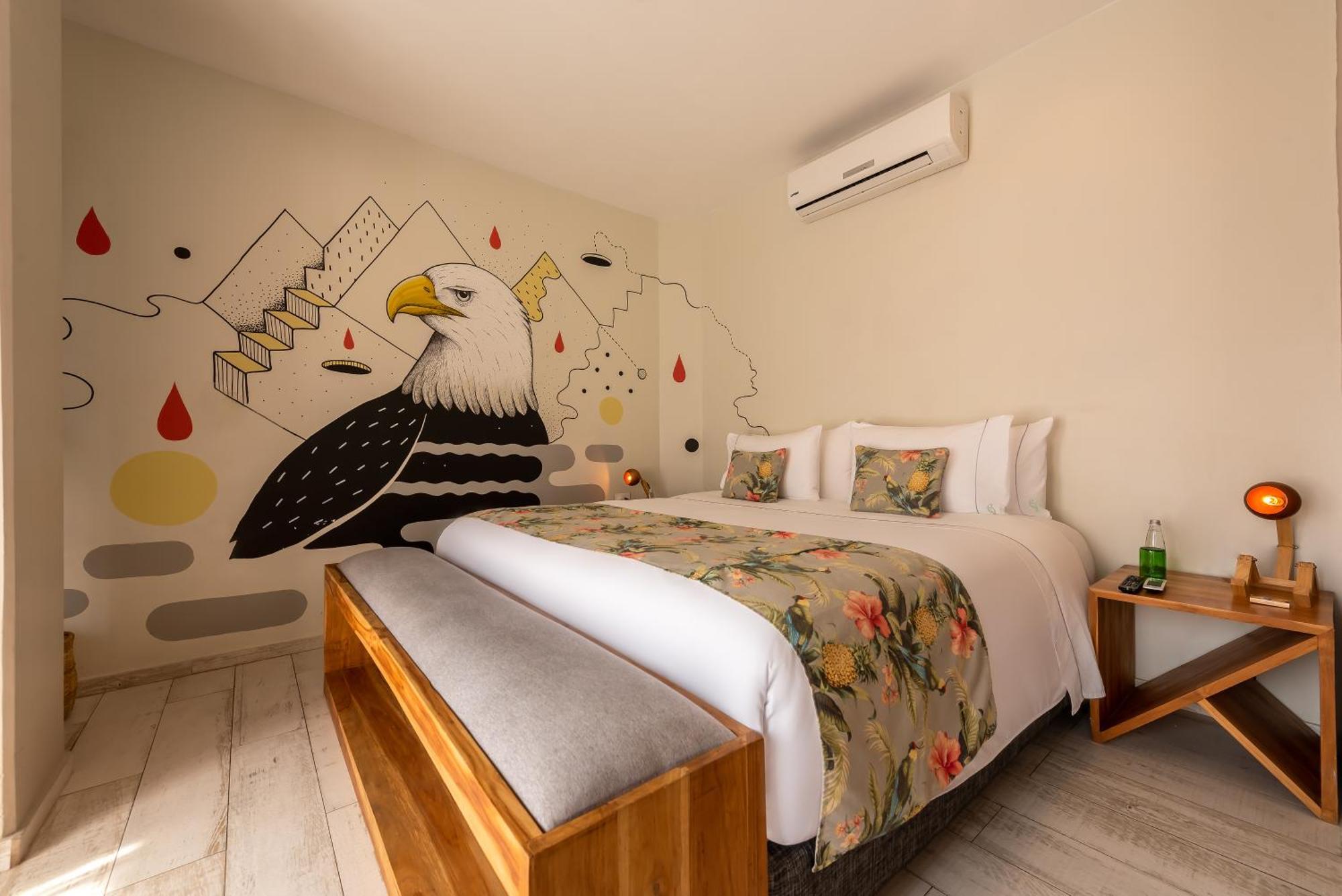 Hotel Townhouse Boutique 4*