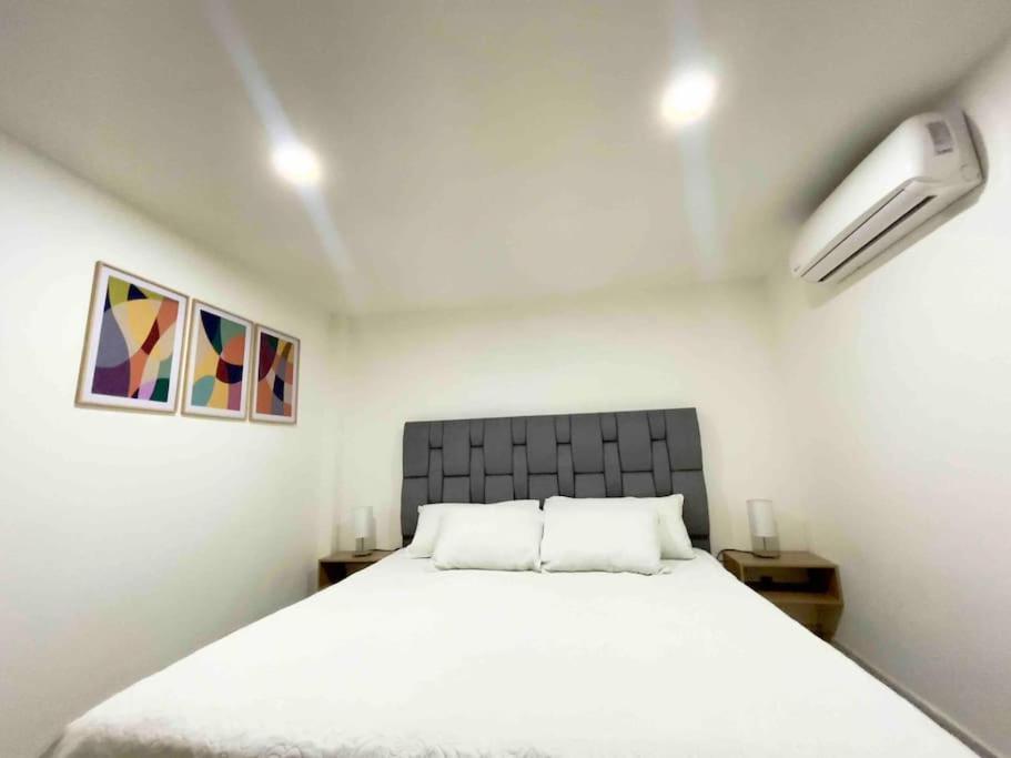 Casa De La Belleza, Unique 7 Bedroom Villa *