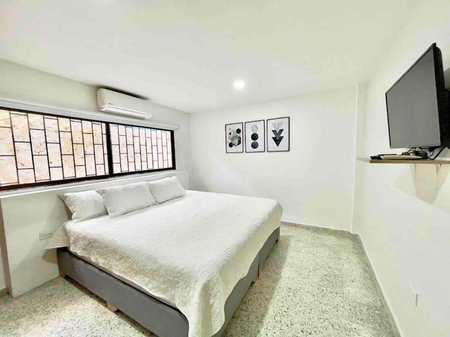 Casa De La Belleza, Unique 7 Bedroom Villa Cartagena