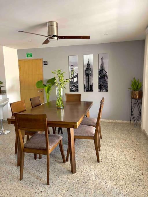 Casa De La Belleza, Unique 7 Bedroom *