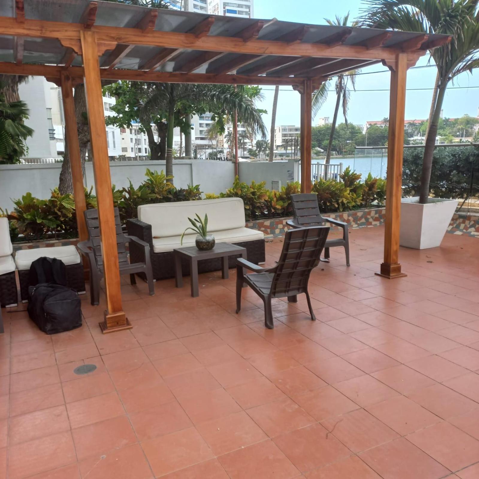 Amazing Ocean View With Pool In Laguito *