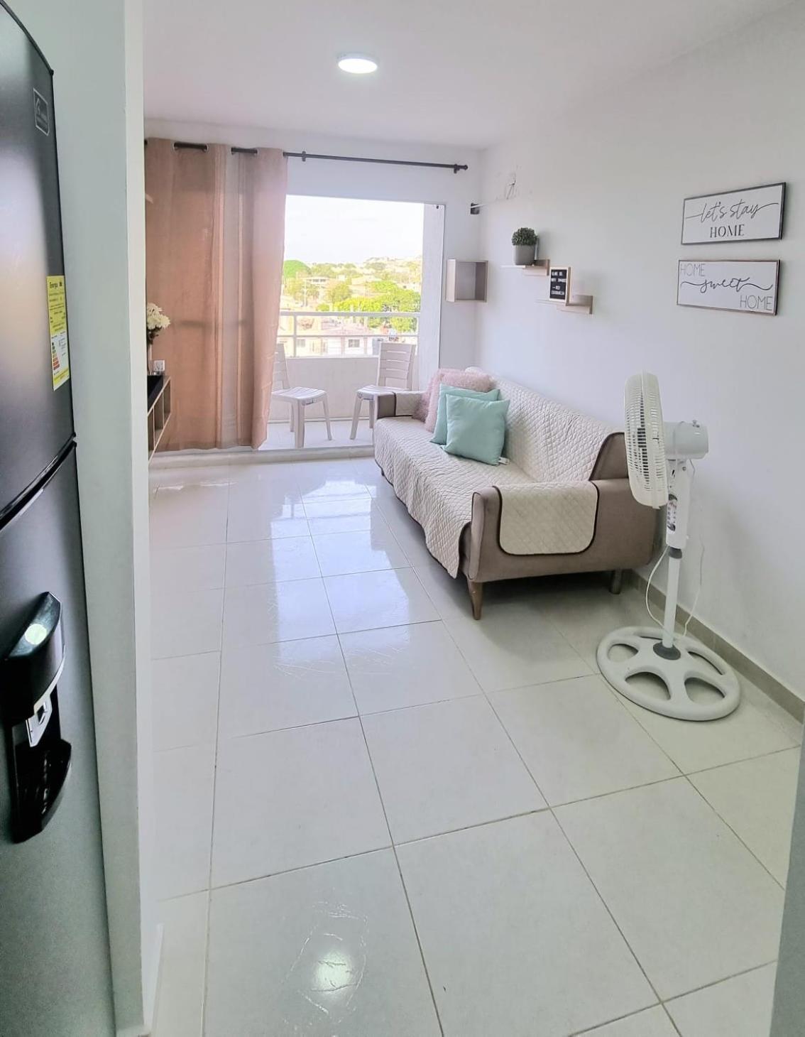 Acogedor Piso 5