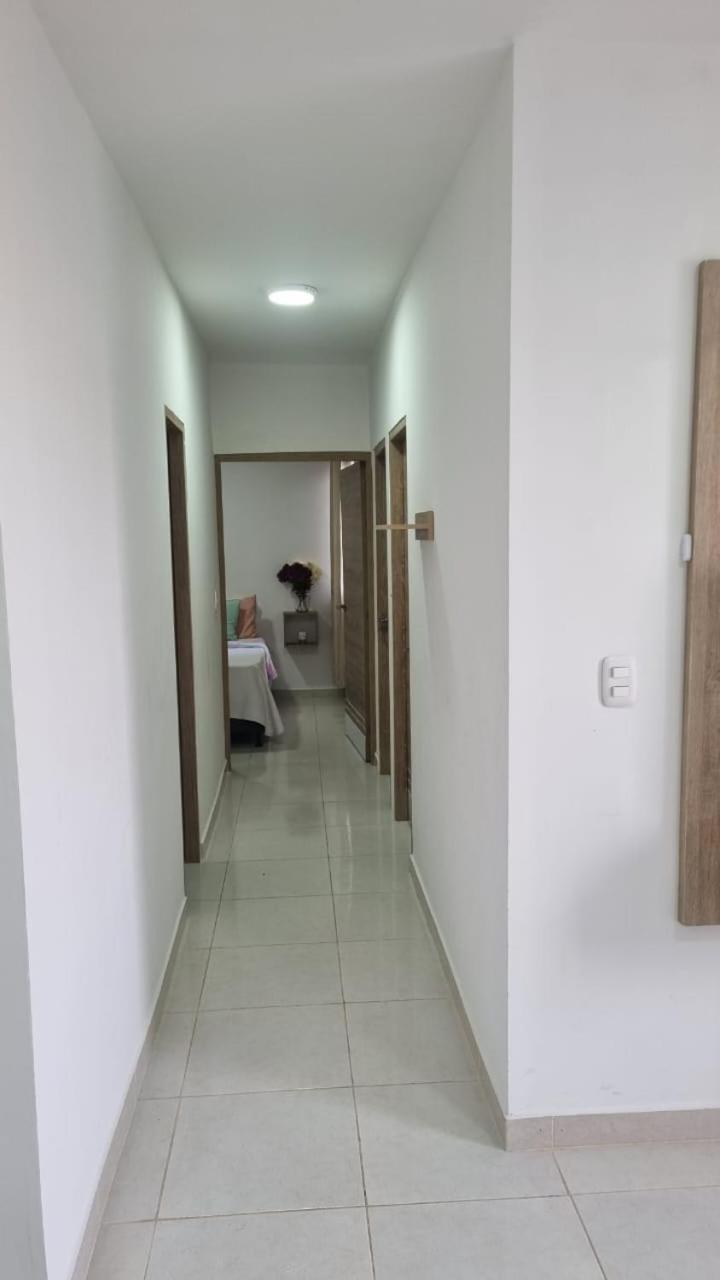 Acogedor Piso 5