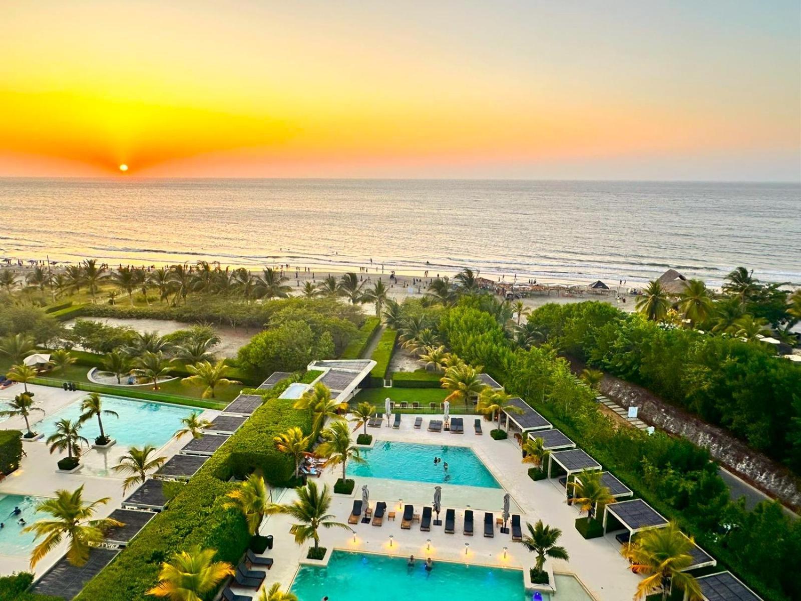 Exclusivo Frente Al Mar, Playa Privada, Piscinas * Cartagena