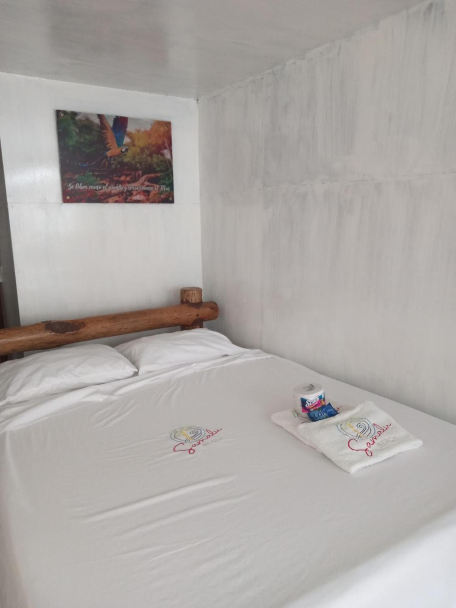 Venido Del Mar - White Baru Luxury tent *