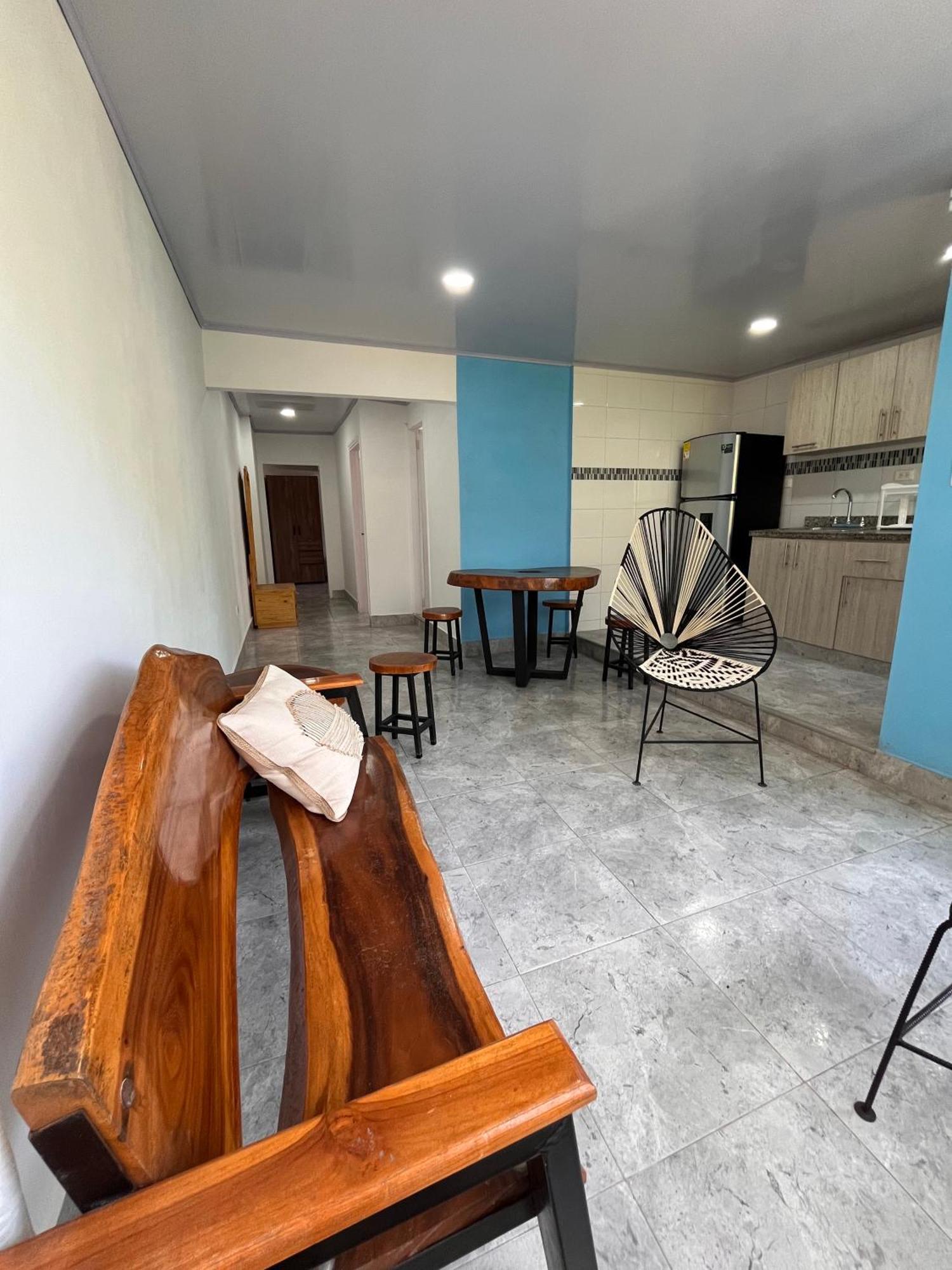 Ambiente Familiar / Laboral Apartamento