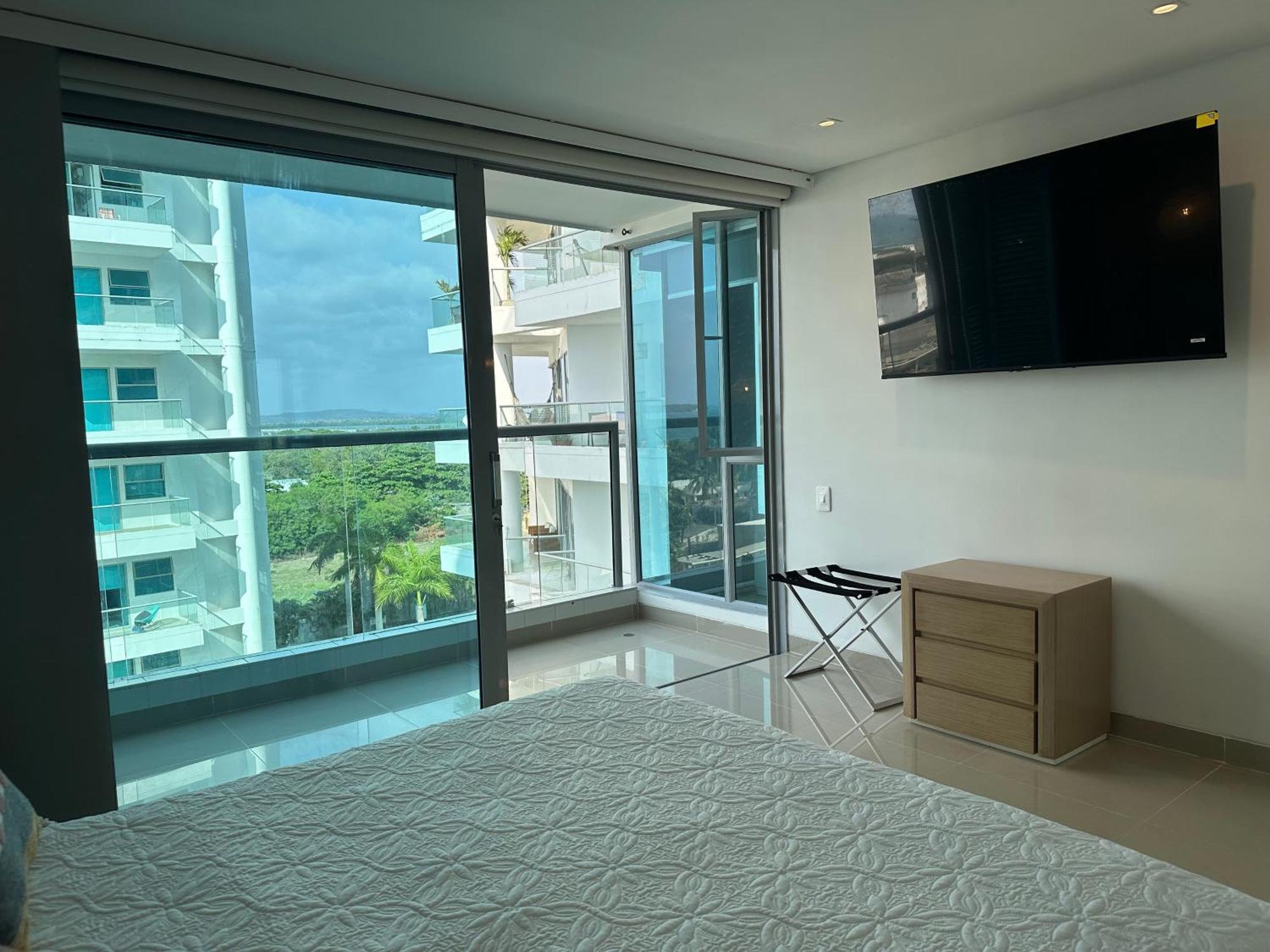 Moderno Y Lujoso Apto De Playa En Morros Apartamento