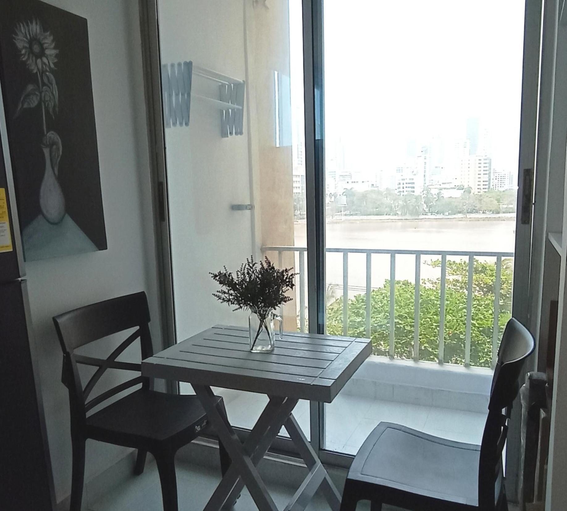 Aparta-suites En Junto A La Playa Apartamento *