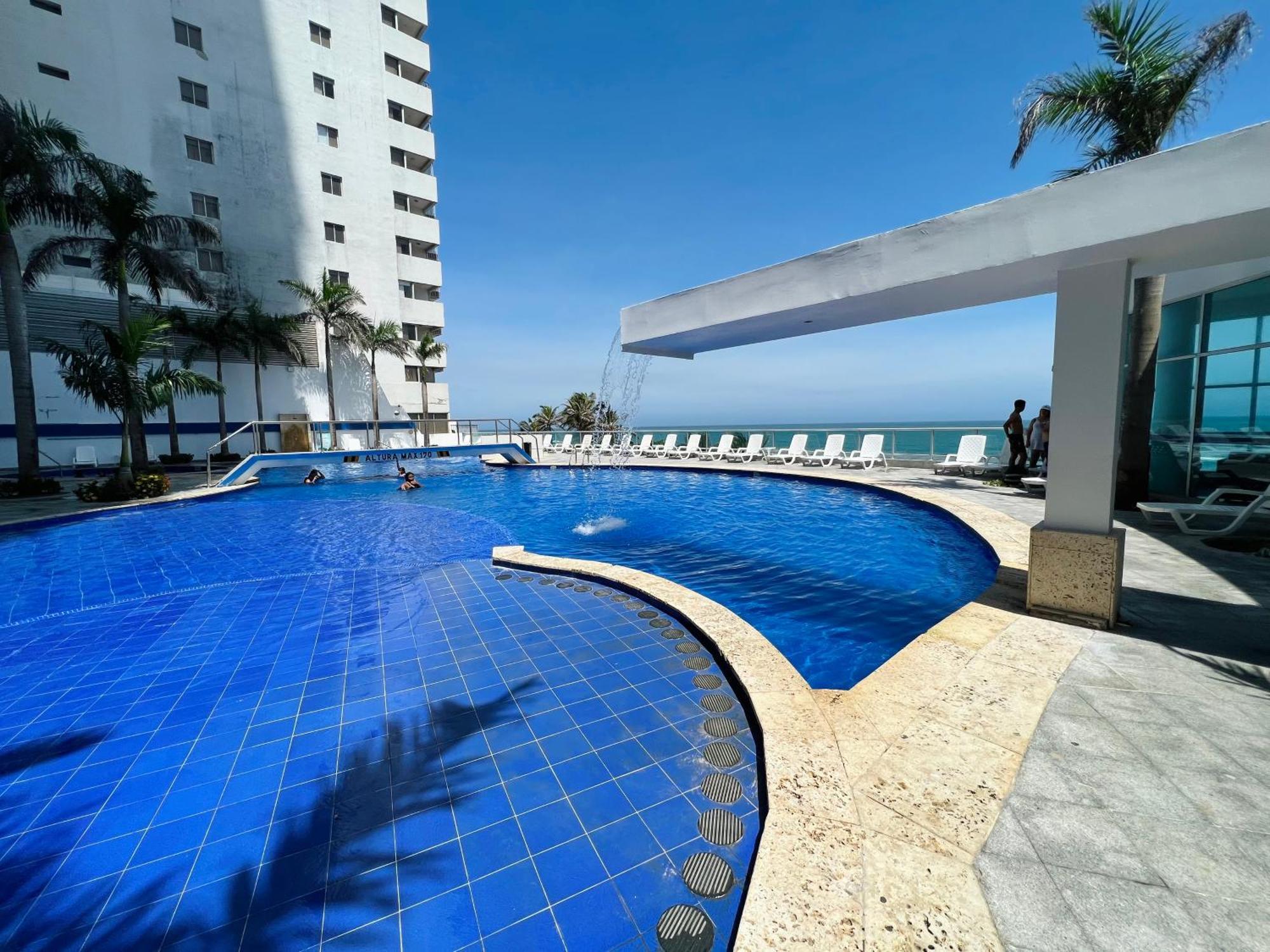 Espectacular Bocagrande, Frente Al Mar, Con Piscina Apartamento Cartagena
