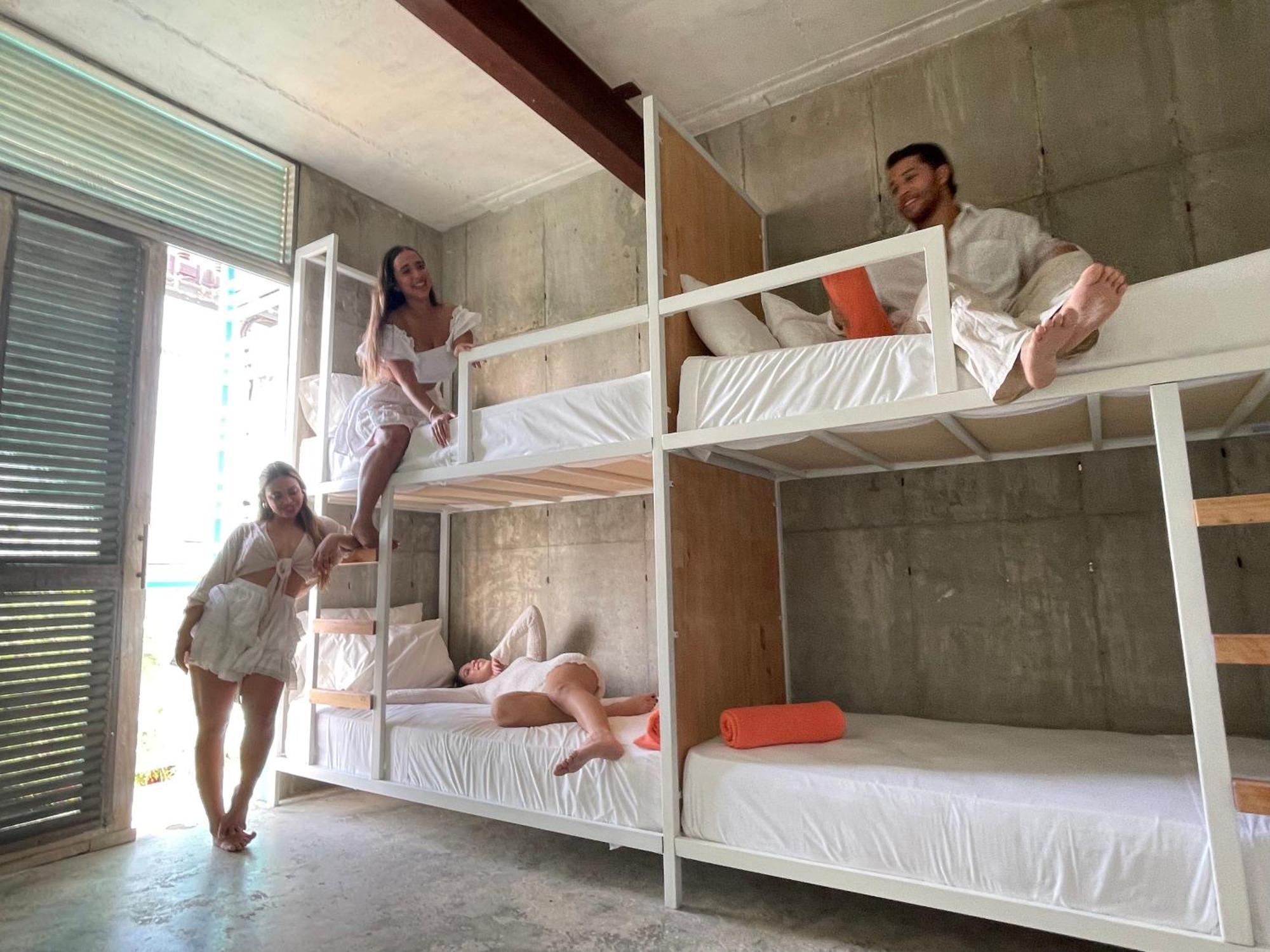 Albergue Muchosur Manzanillo Ctg