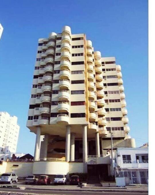 Apartamento Apartamento Con Vista Al Mar-cerca Al Centro Historico-piso 9 M *