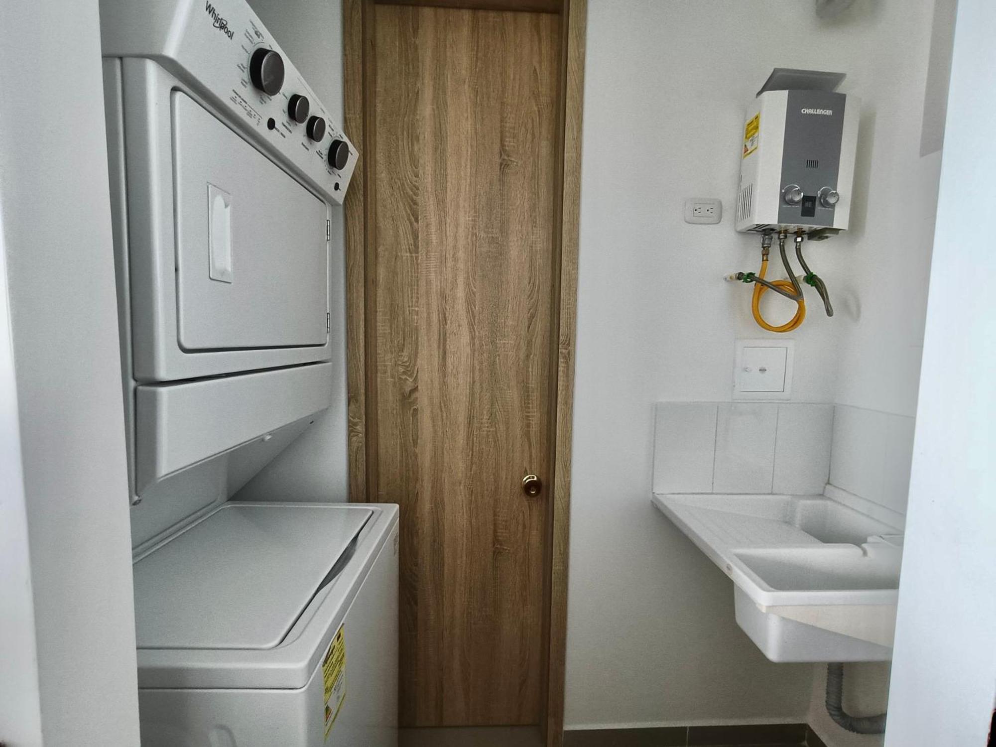 Great Sunsets & Sea Views, Near Beach&downtown Apartment Cartagena