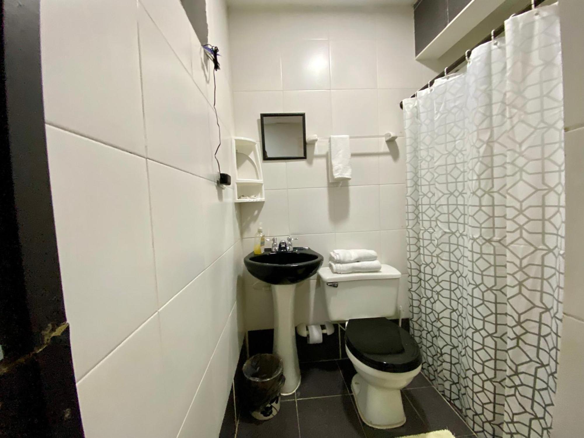 Apartamento Cerca Del Aeropuerto *