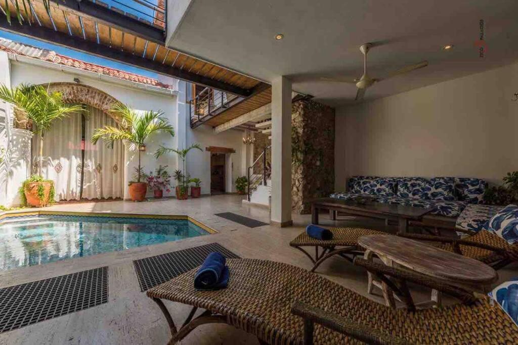 Villa Nomada 5 Estrellas, Wifi, Piscina, Terraza, 12 Personas,
