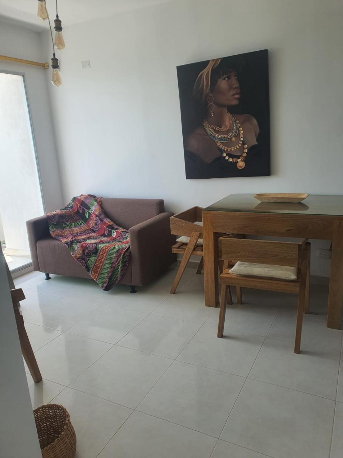 Be Two Apartment *