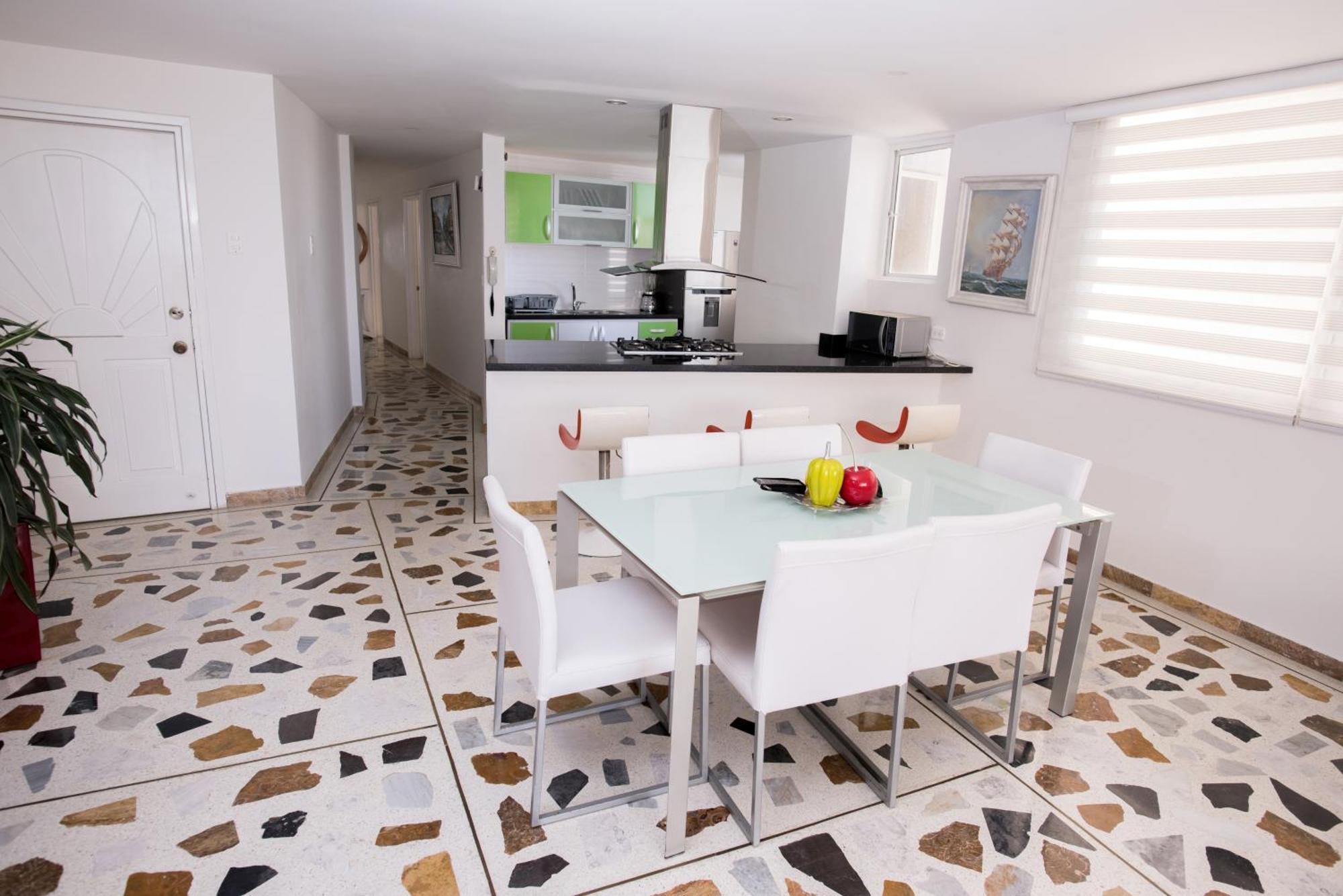 Apartamento Excelentes Frente Al Mar
