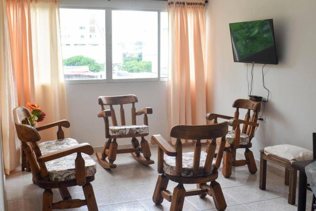 Comodo Y Amplio Apartamento Cerca Al Mar Y Centro *