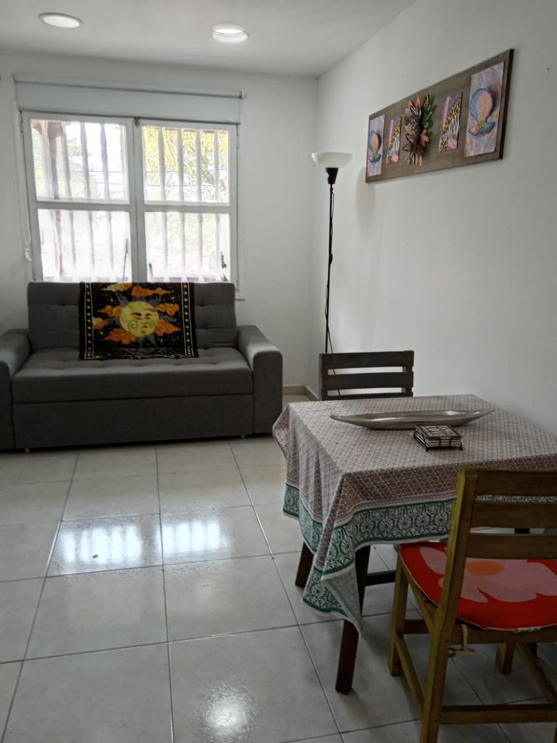 Apartamento Comodo Apartamento De La Ciudad Amurallada Y El Centro Historico. *