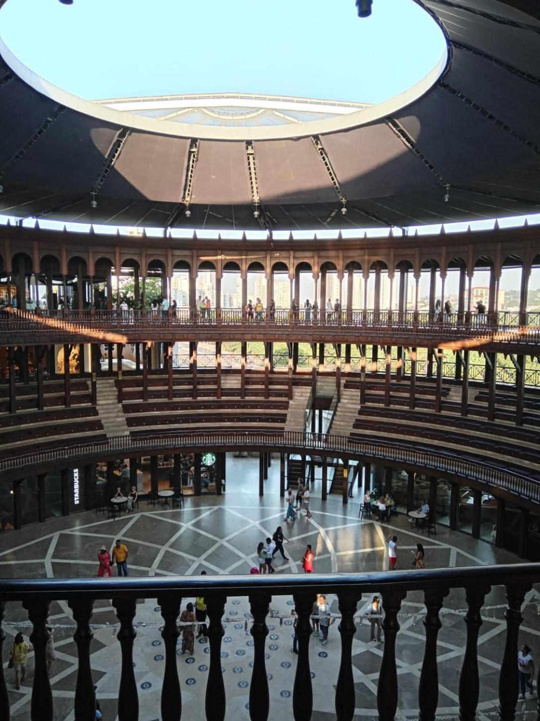Apartamento Comodo Apartamento De La Ciudad Amurallada Y El Centro Historico.