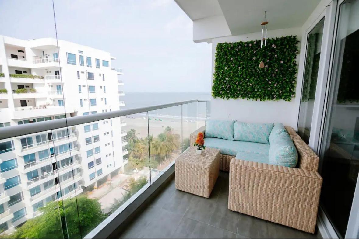Con Salida Privada A La Playa En Morros, Apartment