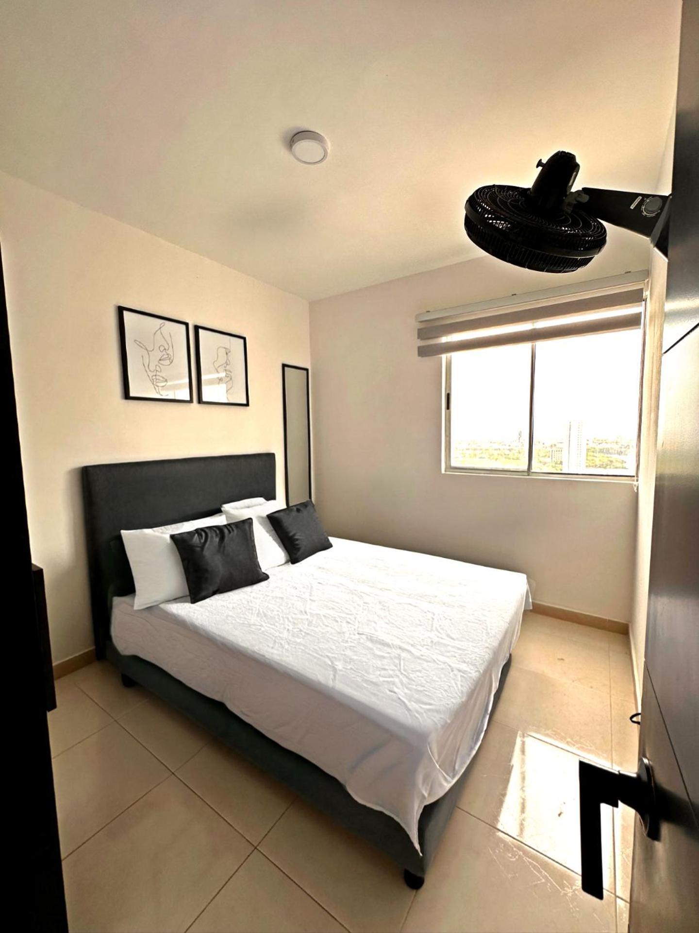Cozy 27th Floor In De Indias Apartment Cartagena