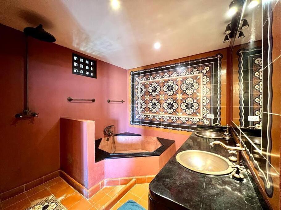Villa Mansion Con Suites, Piscina, Jacuzzi Y Rooftop *